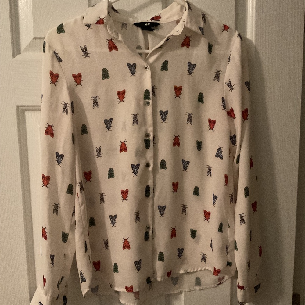 Unique H&M moth blouse, size 4